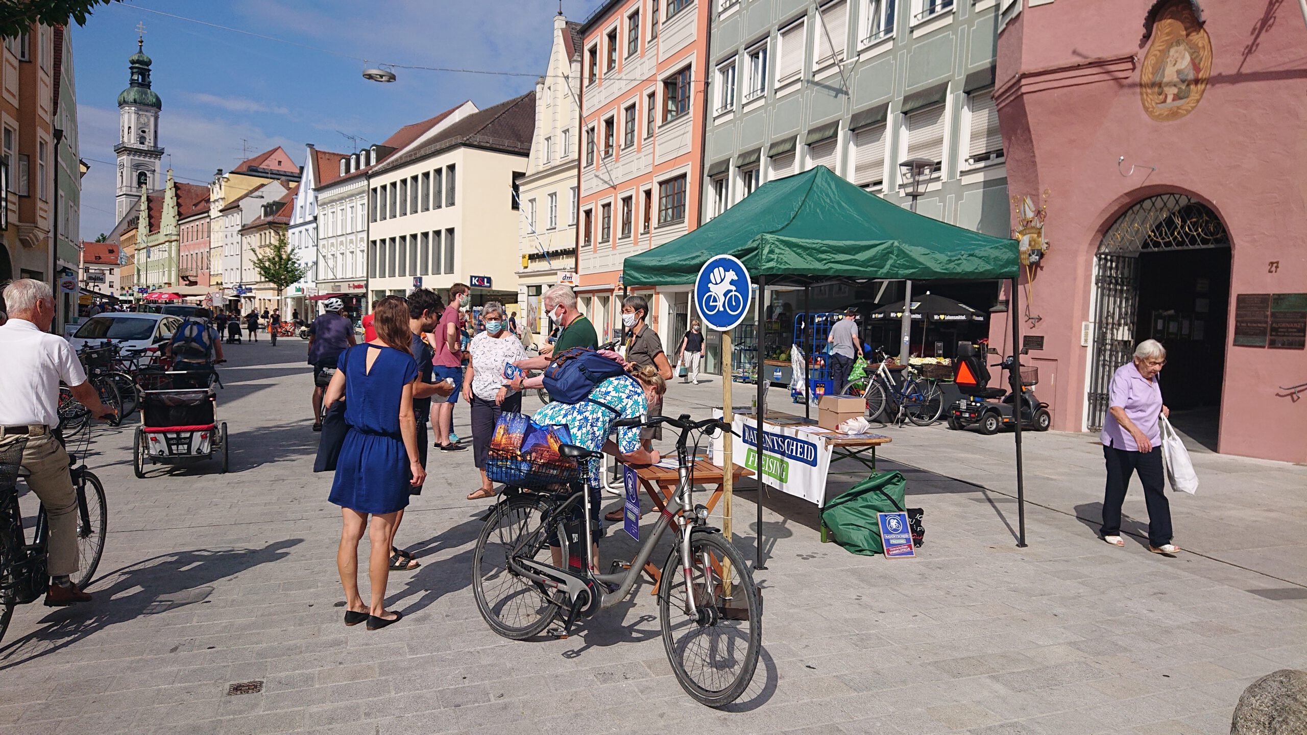 RAdentscheid Freising sammelt Unterschriften