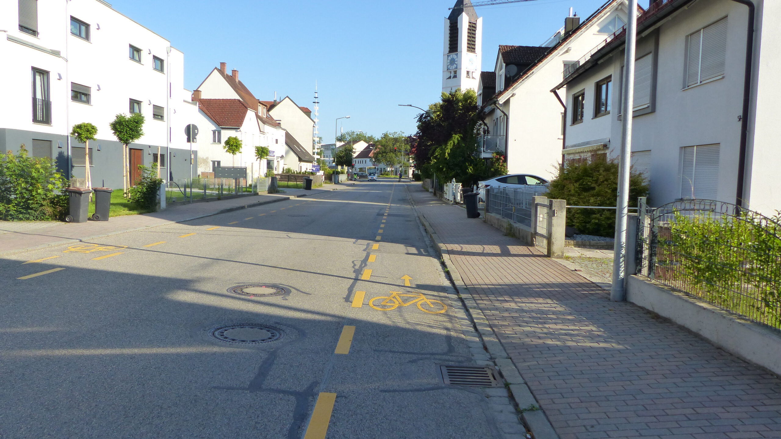 Radschutzstreifen in der Erdinger Straße